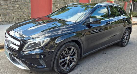 MERCEDES-BENZ GLA 200 1.6 CGI ADVANCE 16V TURBO GASOLINA 4P AUTOMÁTICO